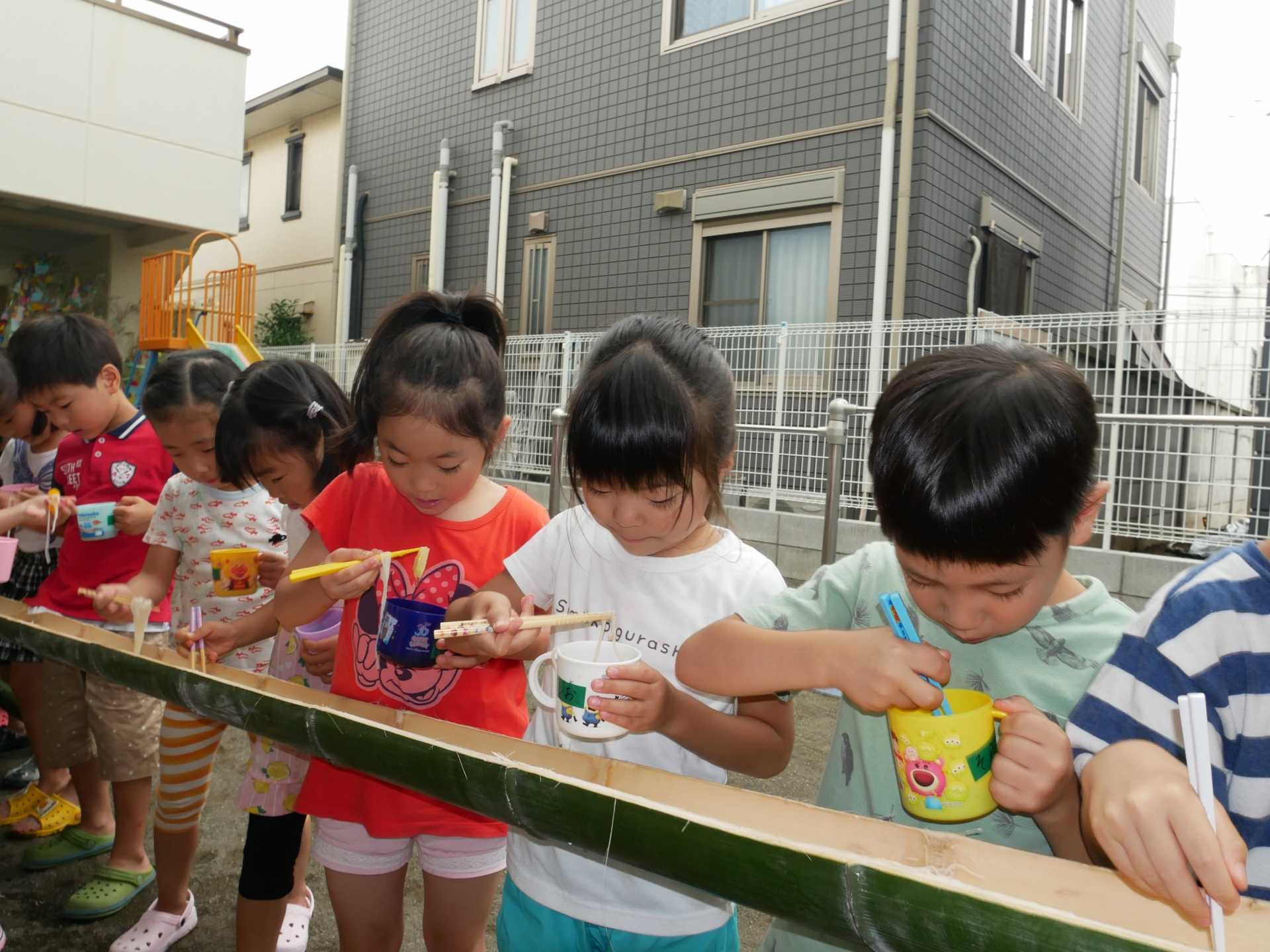 みんなで流しそうめん！！