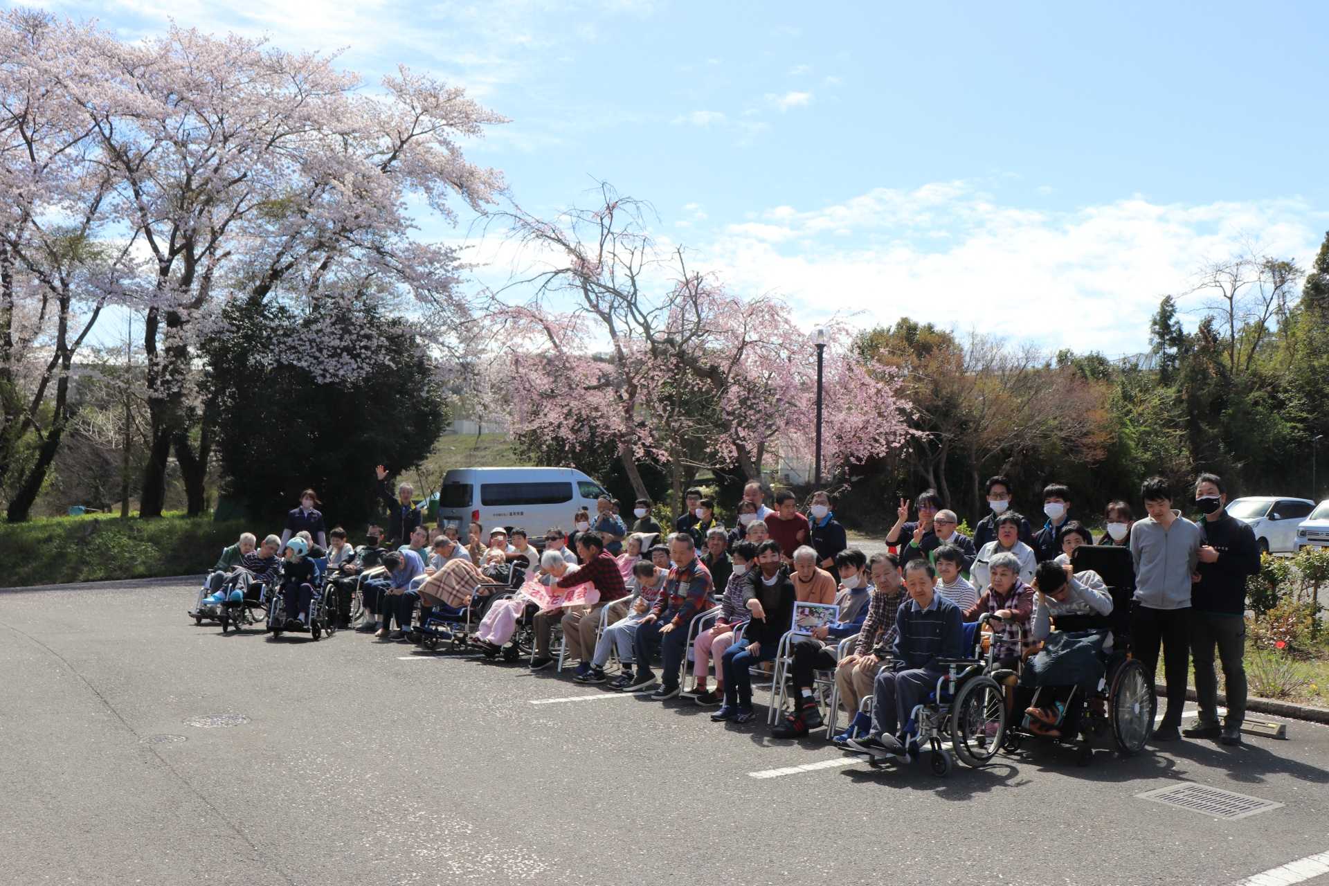 令和4年度　はばたき進和　お花見会